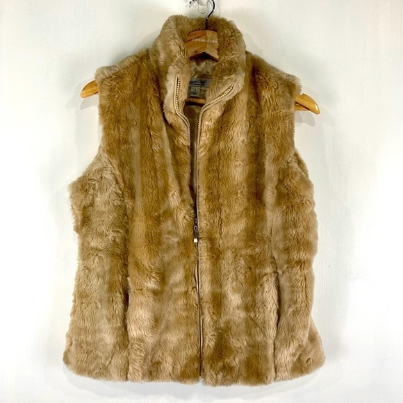Coldwater Creek: Fuzzy Teddy Faux Fur Full Zip Up Winter Vest Jacket Size Small - Picture 1 of 5